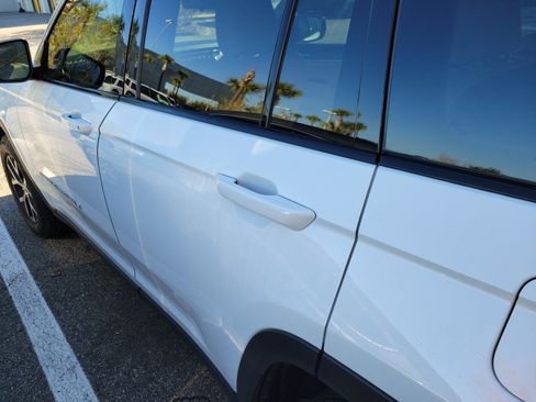 Used 2025 Jeep Grand Cherokee Limited w/ Luxury Tech Group II image 25