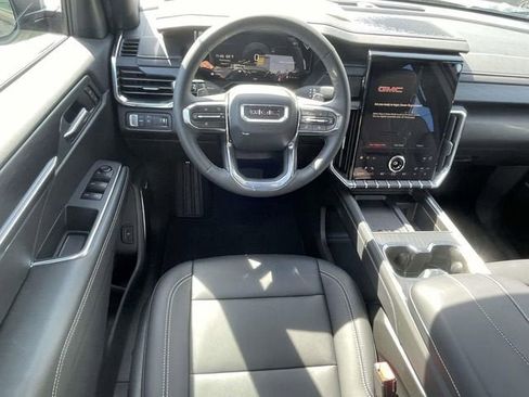 New 2026 GMC Acadia Elevation w/ Elevation Premium Package FWD image 12