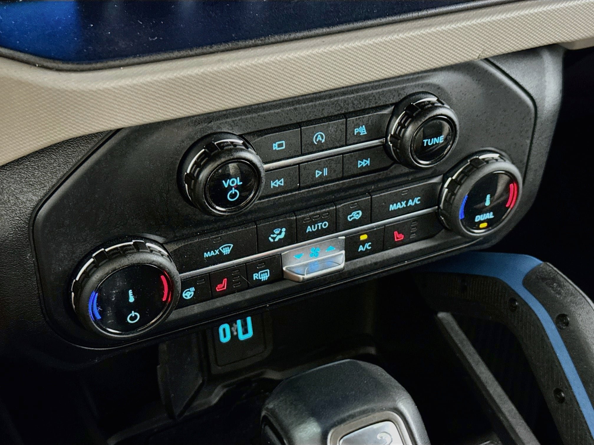 Used 2022 Ford Bronco Wildtrak AWD/4WD image 18