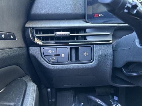 New 2026 Kia Sportage X-Line AWD/4WD image 26