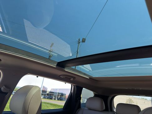 Used 2022 Hyundai Santa Fe SEL w/ Convenience + Premium Package image 22