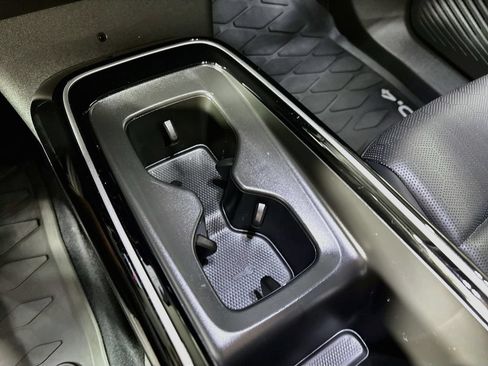 Certified 2023 Volkswagen ID.4 Pro S RWD image 16