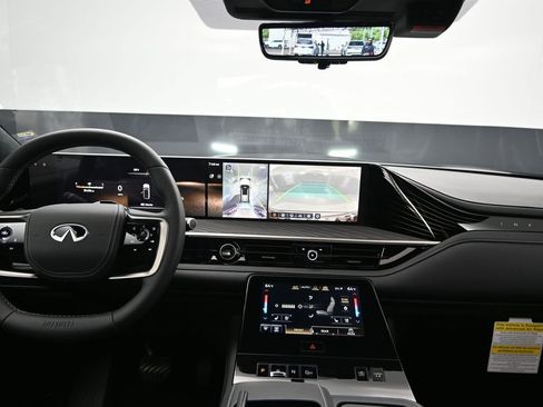 New 2026 INFINITI QX80 Autograph image 20