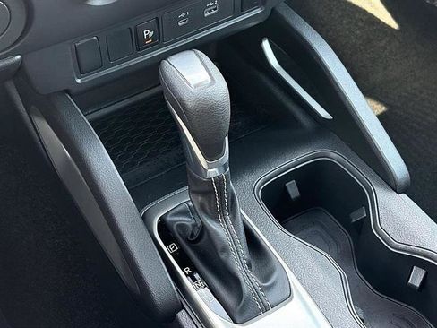 Used 2025 Nissan Frontier SV RWD image 30