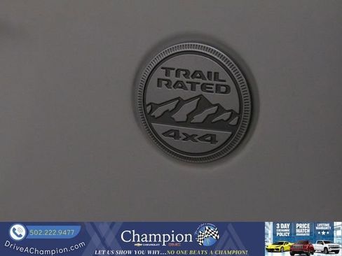 Used 2023 Jeep Wrangler Unlimited Sport AWD/4WD image 4