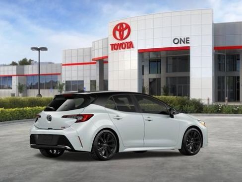 New 2026 Toyota Corolla XSE image 13