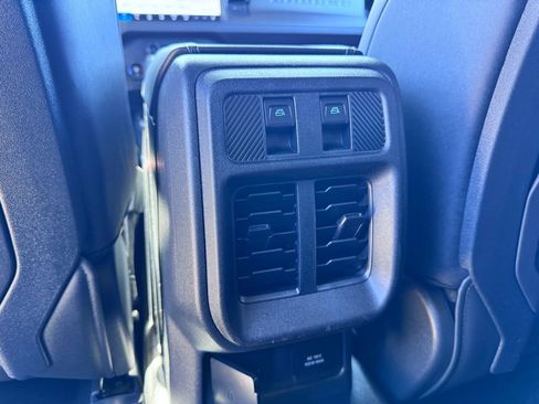 New 2026 Ford Bronco Badlands AWD/4WD image 22