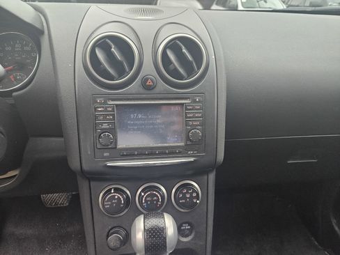 Used 2011 Nissan Rogue SV w/ SL Pkg image 12