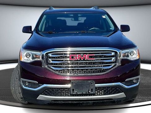 Used 2017 GMC Acadia SLE w/ Driver Alert Package I FWD image 2