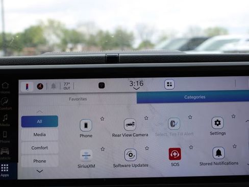 Used 2025 Jeep Wrangler Sport AWD/4WD image 32