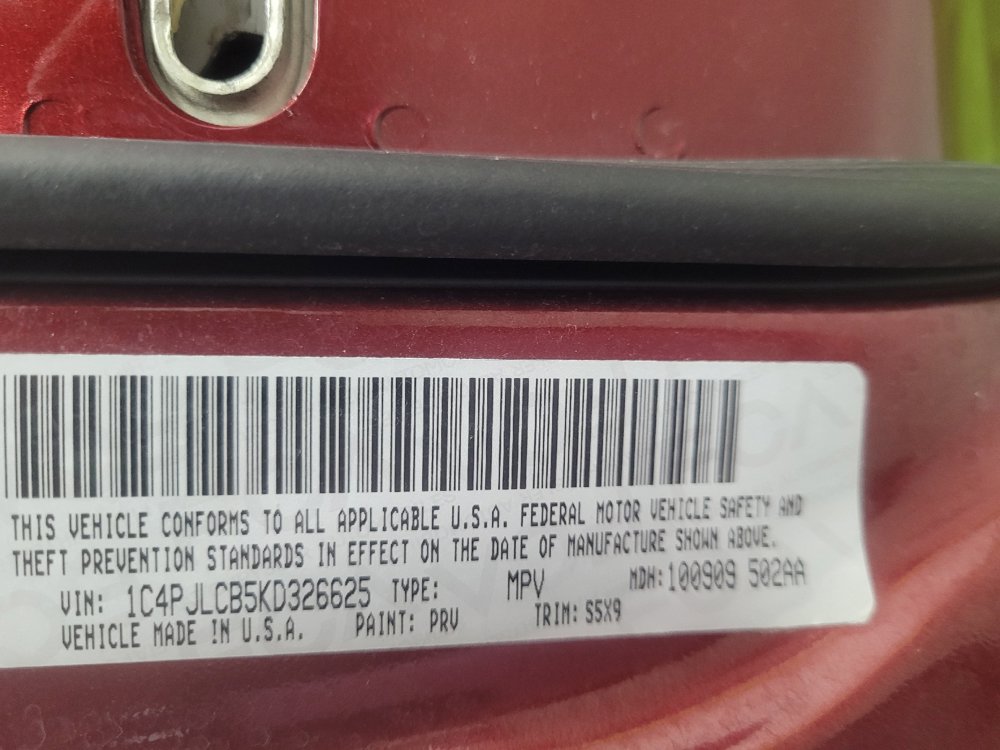 Used 2019 Jeep Cherokee Latitude w/ Popular Appearance Group FWD image 33
