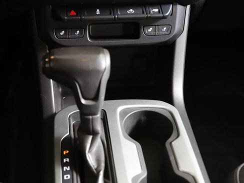 Used 2015 Chevrolet Colorado LT w/ Luxury Package AWD/4WD image 14