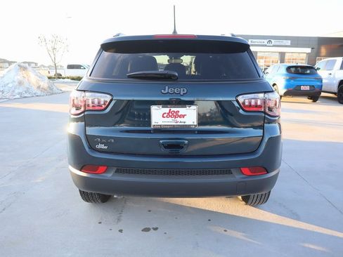 New 2026 Jeep Compass Latitude image 21