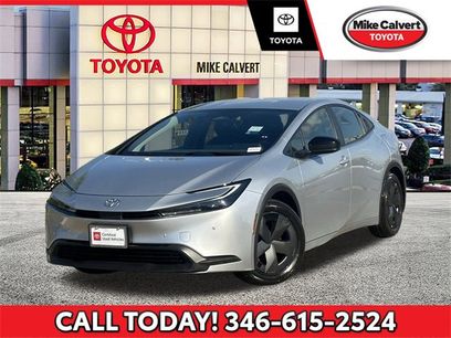 Used 2024 Toyota Prius LE