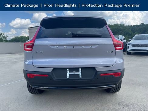 New 2026 Volvo XC40 B5 Plus w/ Protection Package Premier image 6