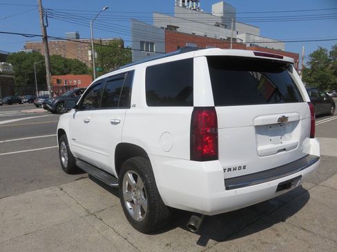 Used 2016 Chevrolet Tahoe LTZ AWD/4WD image 5