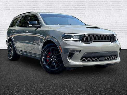 Used 2023 Dodge Durango R/T w/ Tow 'N Go Group AWD/4WD image 3