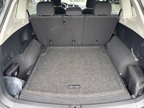 Used 2023 Volkswagen Tiguan S image 16