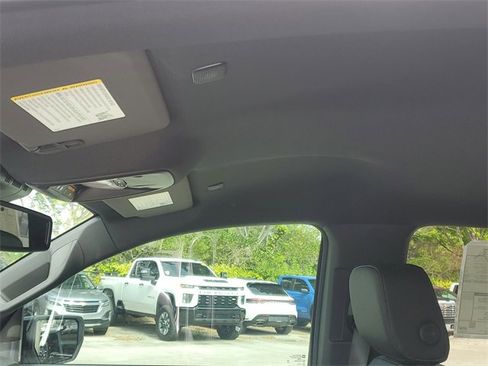 New 2025 GMC Canyon Elevation w/ Convenience Package image 12