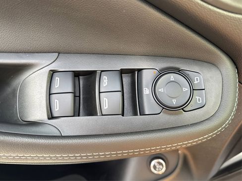 Used 2023 Buick Encore GX Select w/ Sport Touring Package image 36