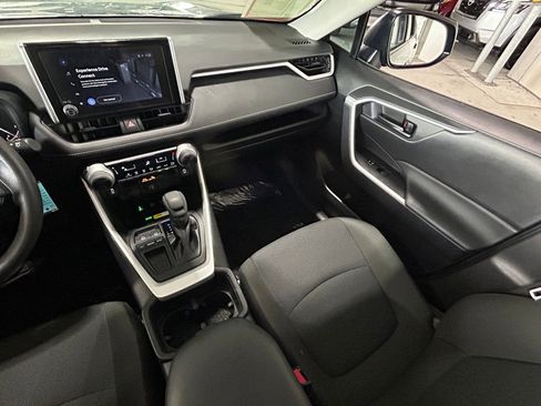 Used 2025 Toyota RAV4 LE image 11