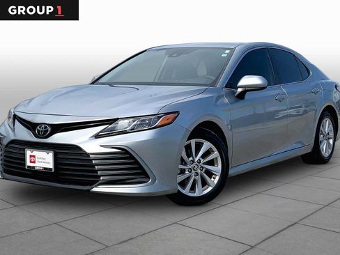 Used 2024 Toyota Camry LE FWD image 1