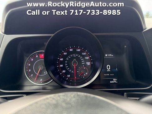 Used 2023 Hyundai Elantra SEL w/ Preferred Accessory Package FWD image 12