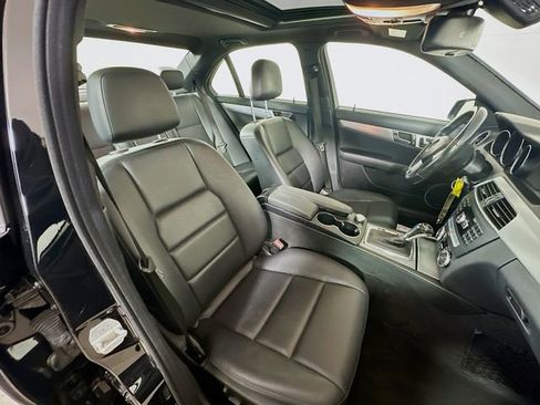 Used 2014 Mercedes-Benz C 300 4MATIC Sedan image 27