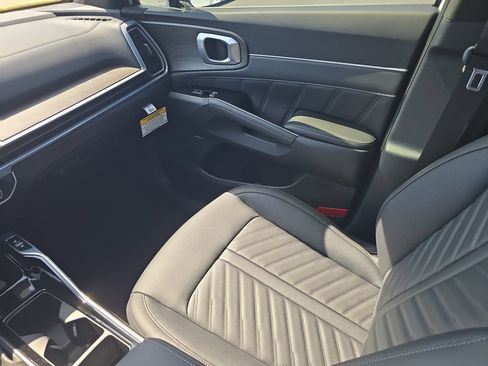 New 2026 Kia Sorento SX Prestige AWD/4WD image 16