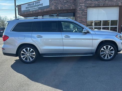 Used 2015 Mercedes-Benz GL 450 4MATIC image 18