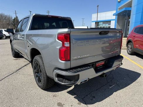 New 2026 Chevrolet Silverado 1500 RST w/ Z71 Off-Road Package AWD/4WD image 4