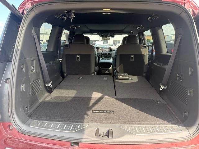 Used 2025 Nissan Armada Platinum AWD/4WD image 6