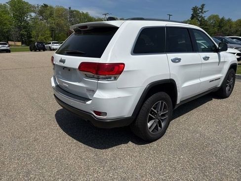 Used 2019 Jeep Grand Cherokee Limited AWD/4WD image 7