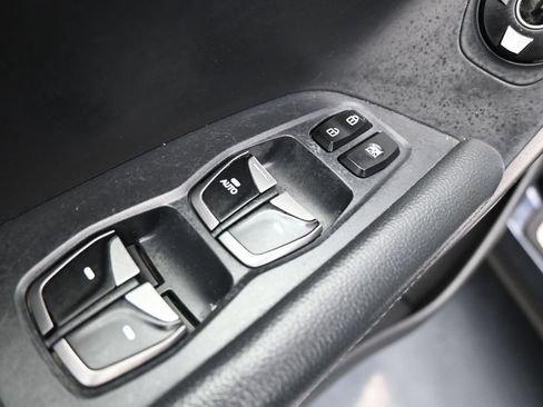 Used 2013 Hyundai Santa Fe Sport 2.0T AWD/4WD image 11