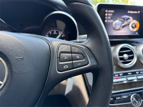 Used 2018 Mercedes-Benz C 300 Sedan image 34