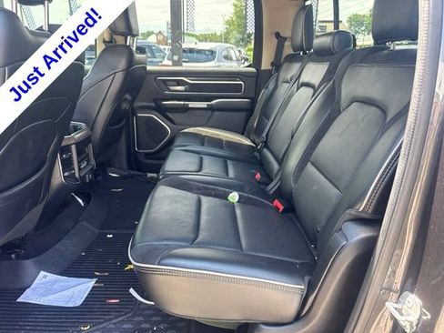Used 2019 RAM 1500 Laramie AWD/4WD image 14