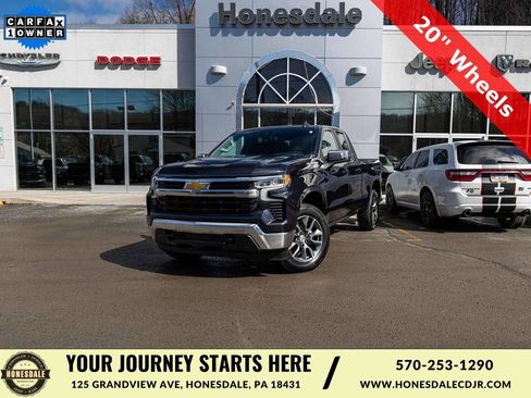 Used 2023 Chevrolet Silverado 1500 LT image 1