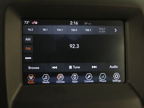 Used 2018 Jeep Compass Latitude w/ Popular Equipment Group image 10