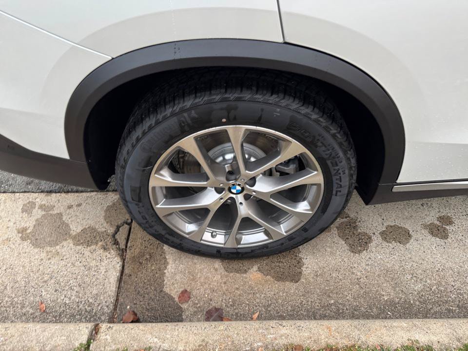 Used 2026 BMW X5 xDrive50e w/ Executive Package AWD/4WD image 23