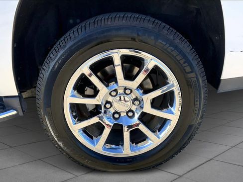 Used 2019 GMC Yukon Denali image 11