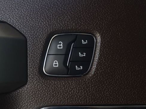 Used 2022 Ford F250 King Ranch w/ King Ranch Ultimate Package image 31