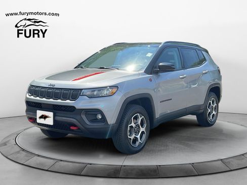 Used 2022 Jeep Compass Trailhawk w/ Sun and Sound Group AWD/4WD image 7