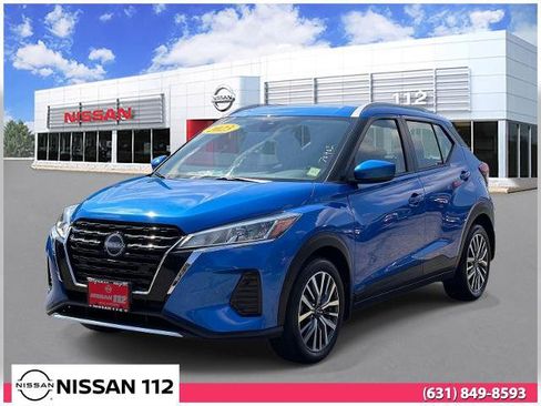 Certified 2023 Nissan Kicks SV FWD image 1