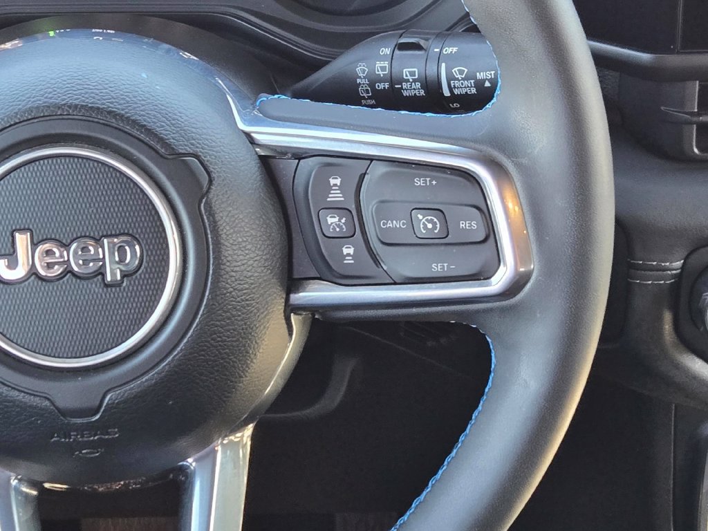 Used 2024 Jeep Wrangler High Altitude AWD/4WD image 16