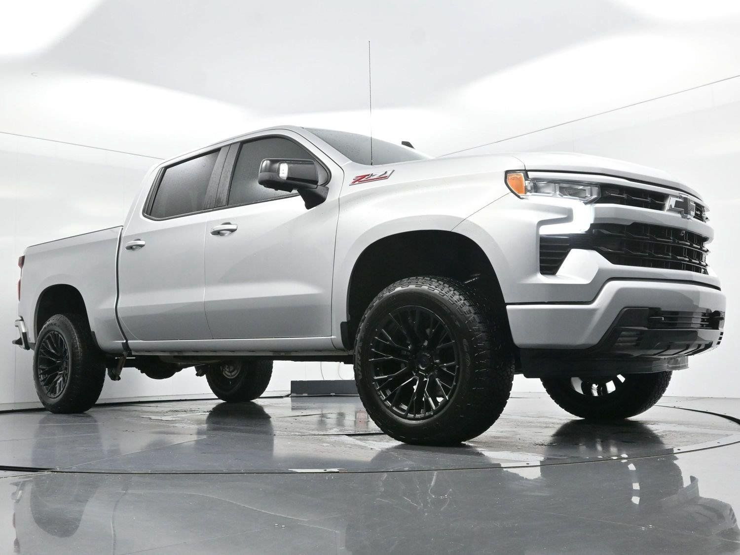 Used 2022 Chevrolet Silverado 1500 RST w/ RST All Star Premium Package AWD/4WD image 43