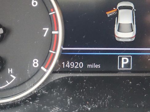 Used 2023 Nissan Sentra SR w/ SR Premium Package FWD image 20