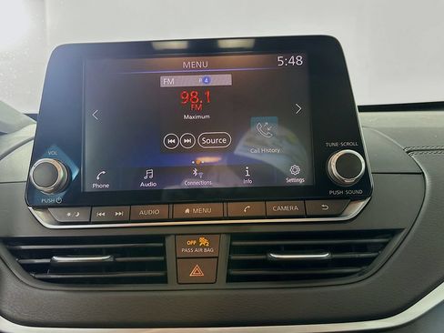 Used 2020 Nissan Altima 2.5 SV AWD/4WD image 15