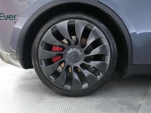 Used 2023 Tesla Model Y Performance AWD/4WD image 22