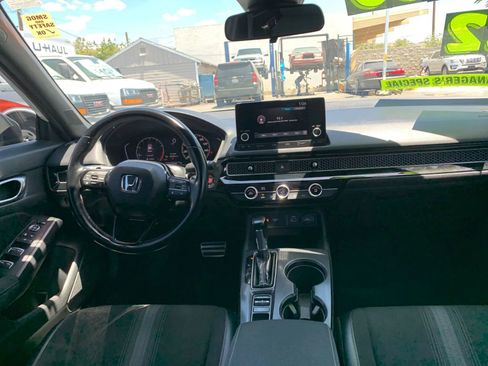 Used 2022 Honda Civic Sport image 13