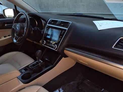 Used 2018 Subaru Outback 2.5i Limited AWD/4WD image 22